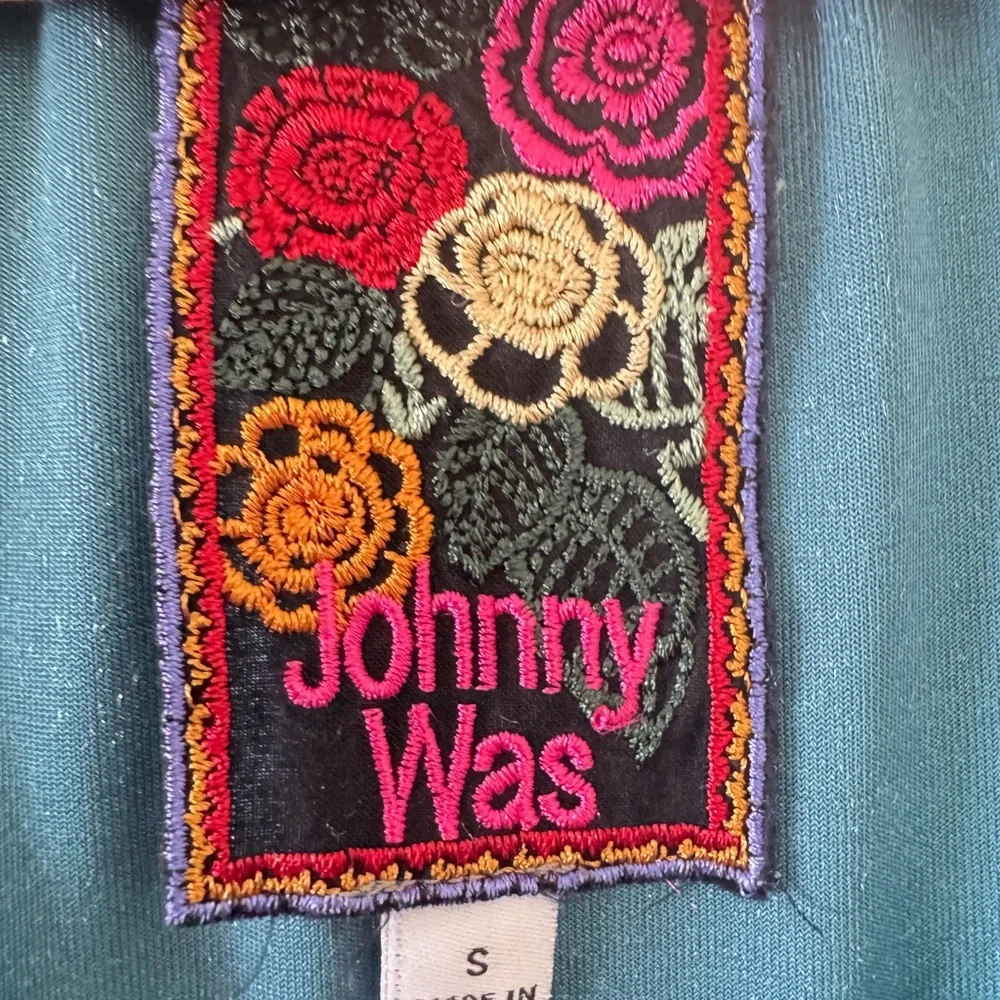 Johnny Was Crushed Velvet Peasant Blouse Teal Embroidered Boho Top Size S Tassel - Picture 7 of 9